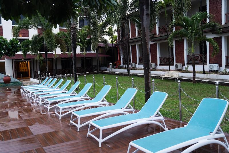 Greenleaf The Resort & Spa, Ganpatipule