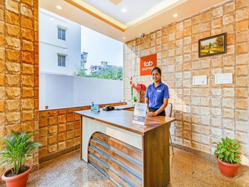 Fabexpress Step Inn image