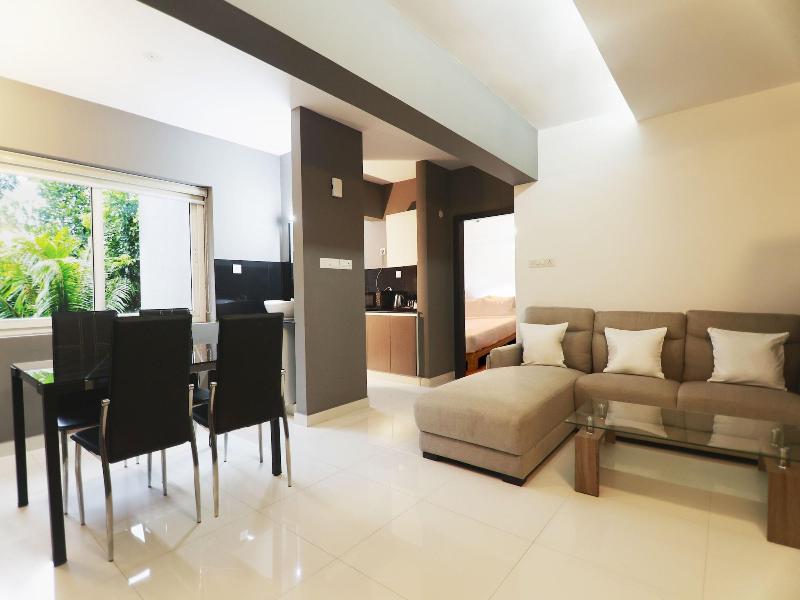 Transit Suites By Grandwest image