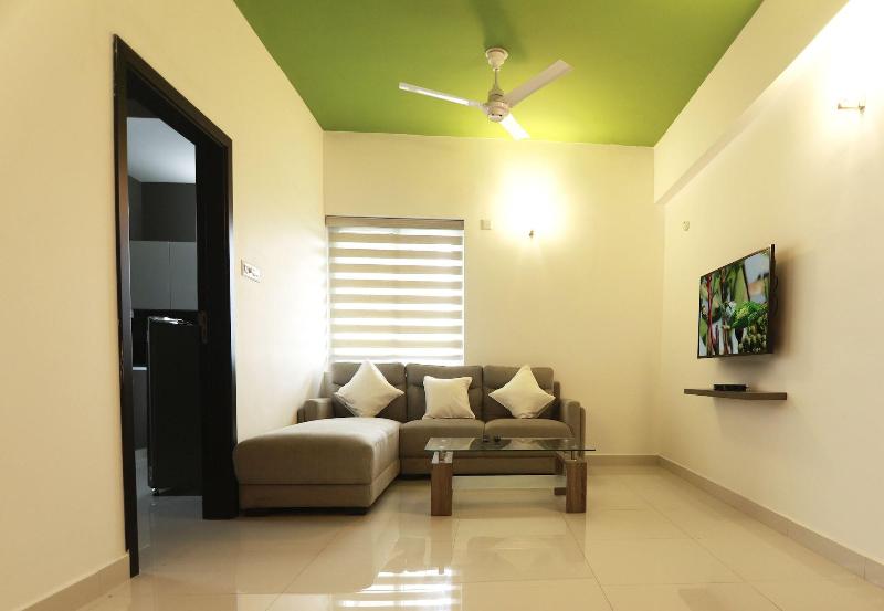 Transit Suites By Grandwest image