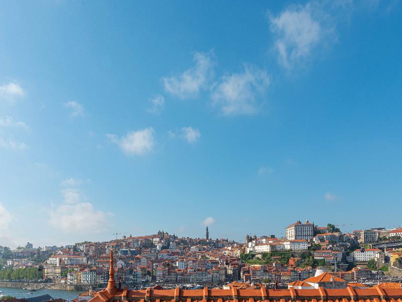 Smartr Porto Gaia & Spa image