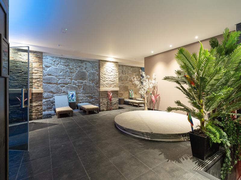Smartr Porto Gaia & Spa image