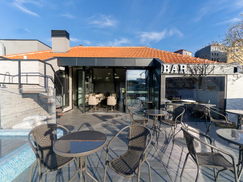 Smartr Porto Gaia & Spa image