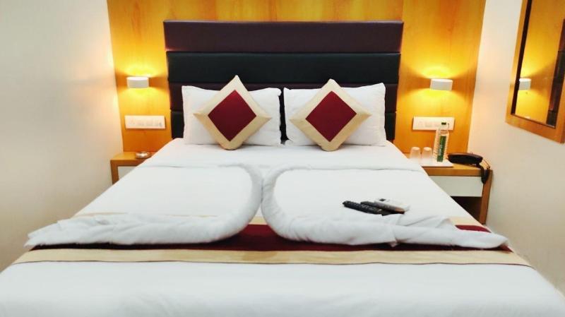Gateway Suites image