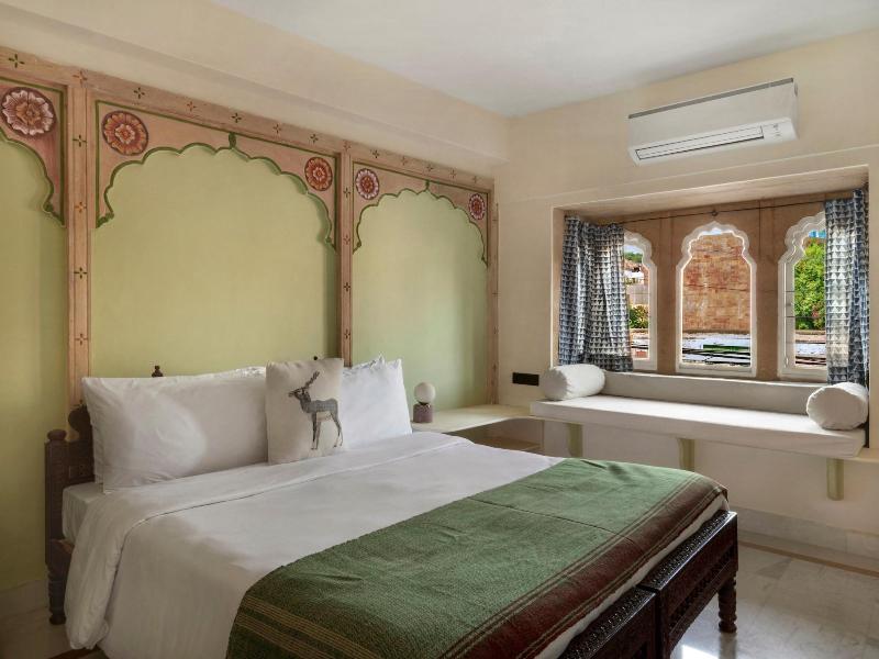 The Stepwell Hotel image