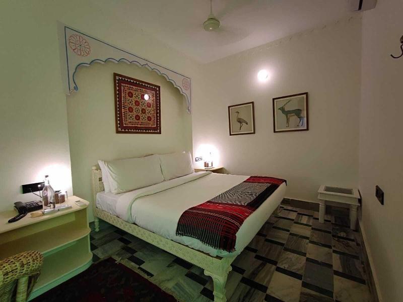 The Stepwell Hotel image