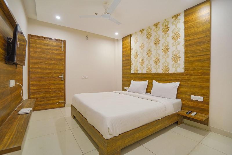 Fabhotel Hc Mohali Inn image