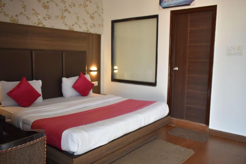 Tapasthali By Meera Hotels image