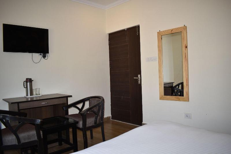 Tapasthali By Meera Hotels image