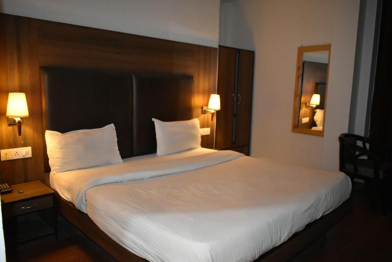 Tapasthali By Meera Hotels image