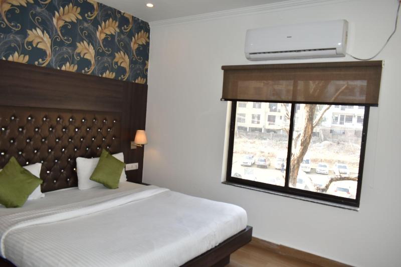 Tapasthali By Meera Hotels image