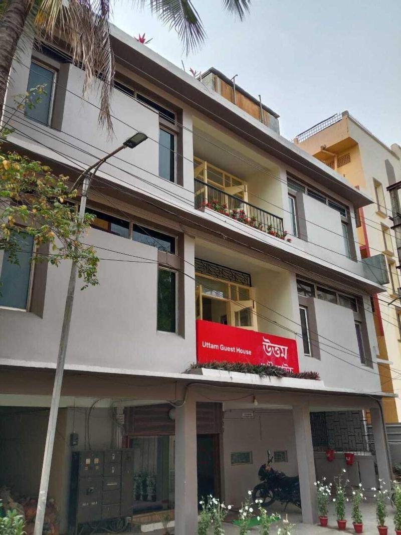 Uttam Guest House — general view