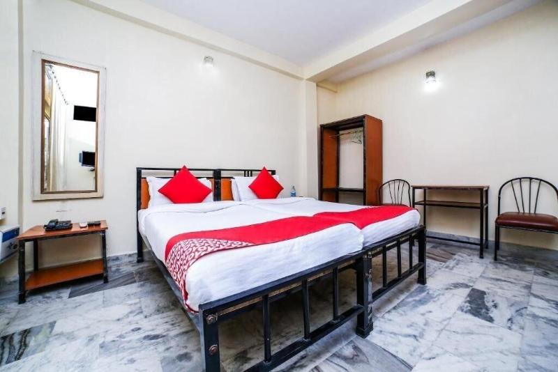 Uttam Guest House image