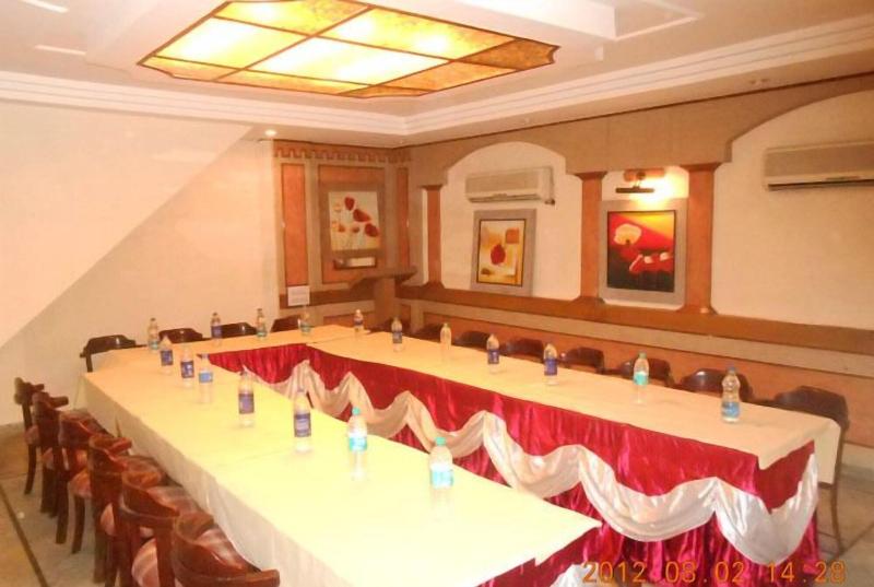 Hotel Nanda image