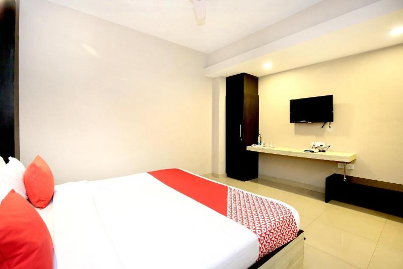 Hotel Nanda image