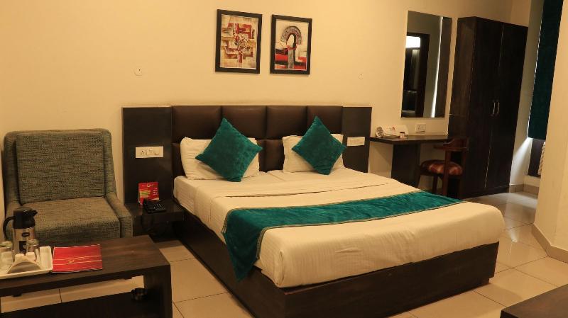 Hotel Nanda image