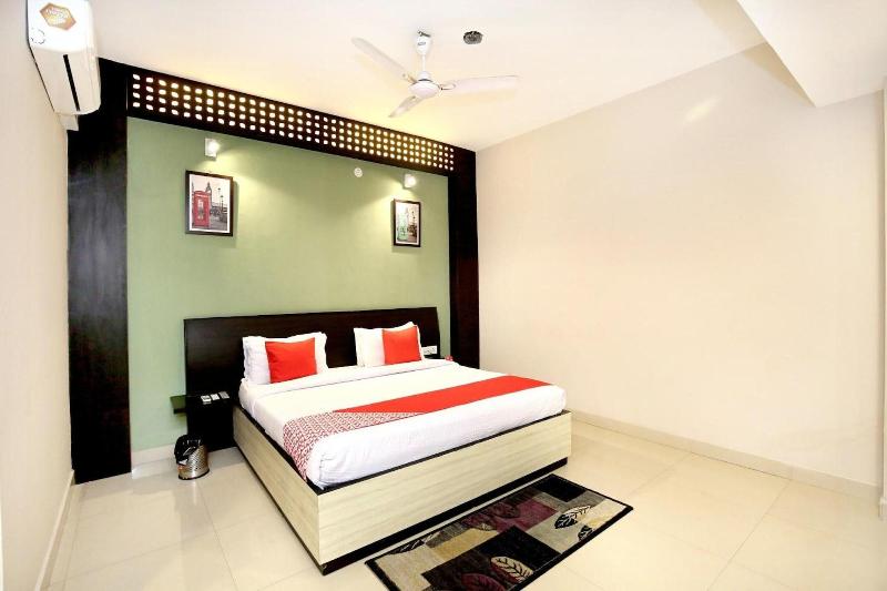 Hotel Nanda image