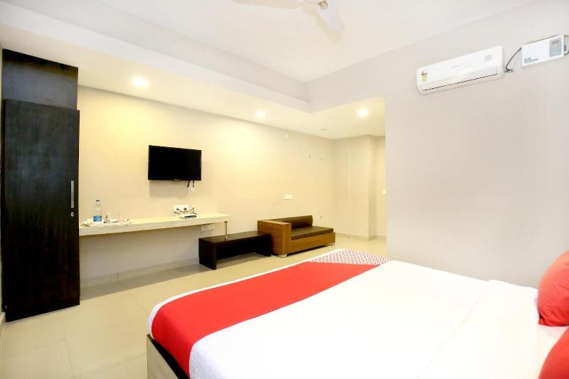 Hotel Nanda image