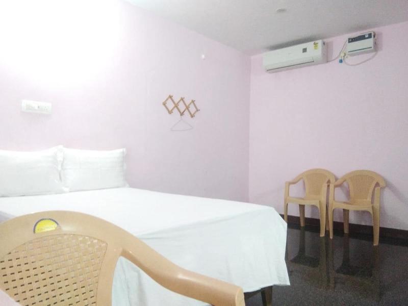 Ulo Rainbow Guest House image