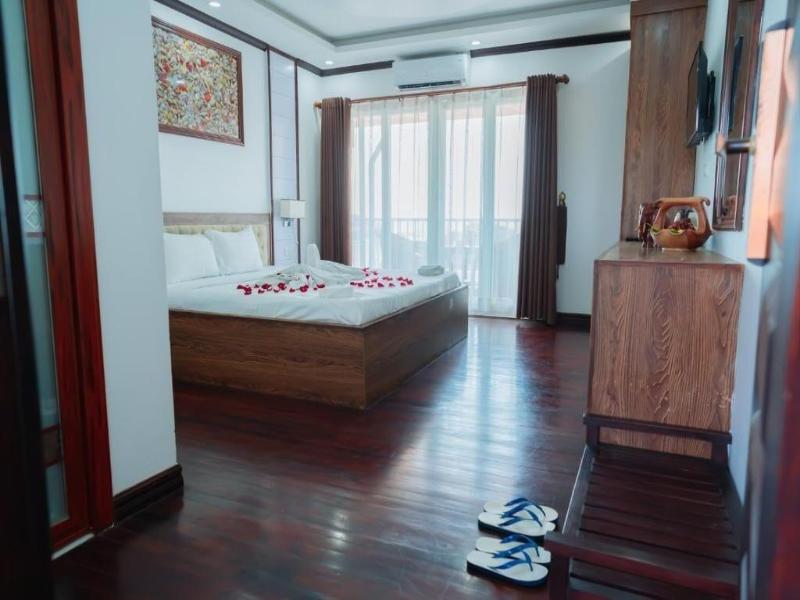 Ruby Riverside Backpacker & Hostel image