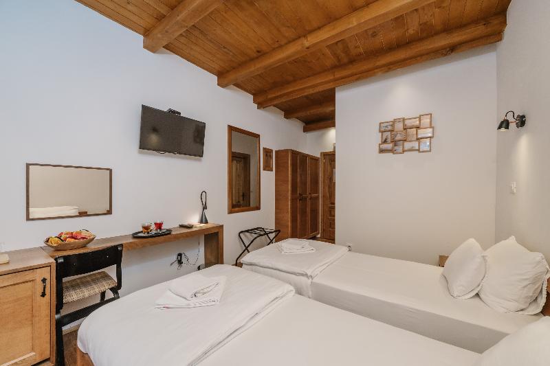 Hotel Porto Tara image