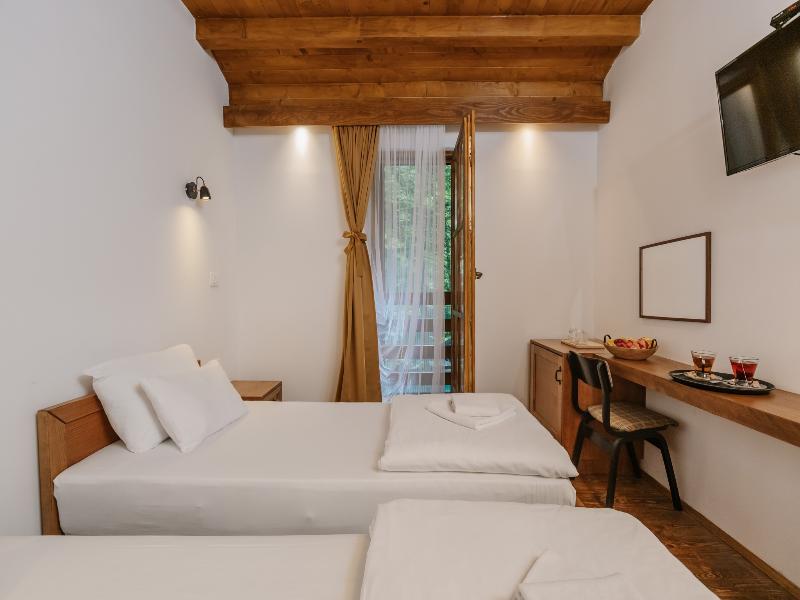 Hotel Porto Tara image