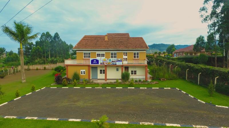 Hakyiri B&B image