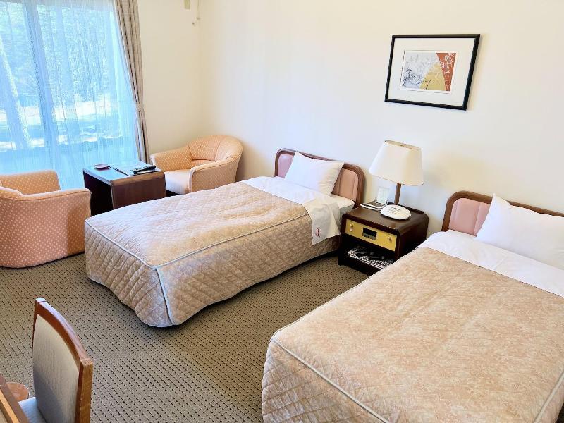 Holiday Villa Hotel & Resort Karuizawa image