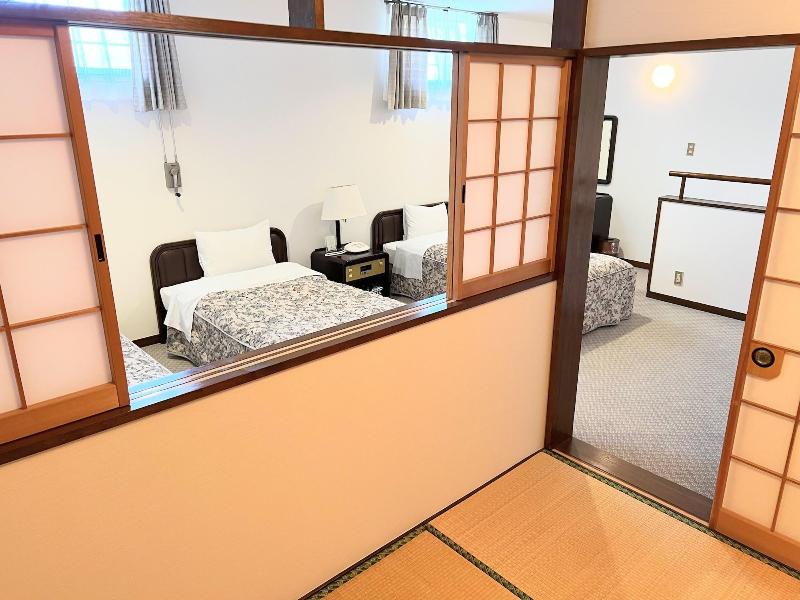 Holiday Villa Hotel & Resort Karuizawa image