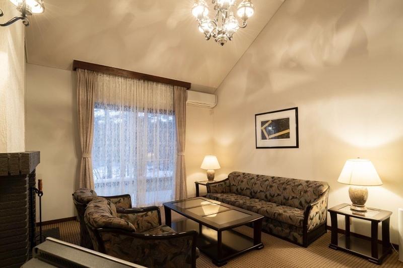 Holiday Villa Hotel & Resort Karuizawa image