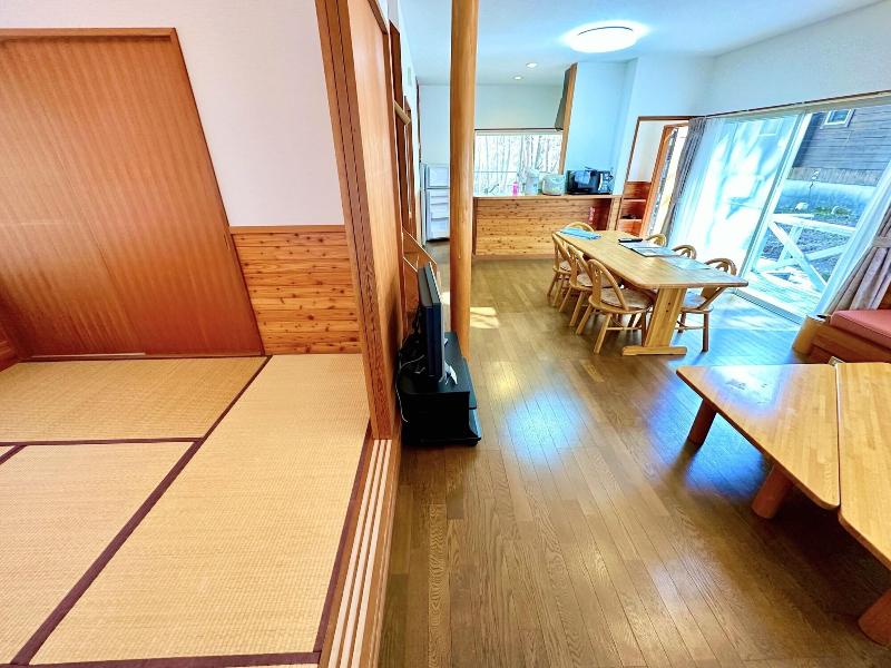 Holiday Villa Hotel & Resort Karuizawa image