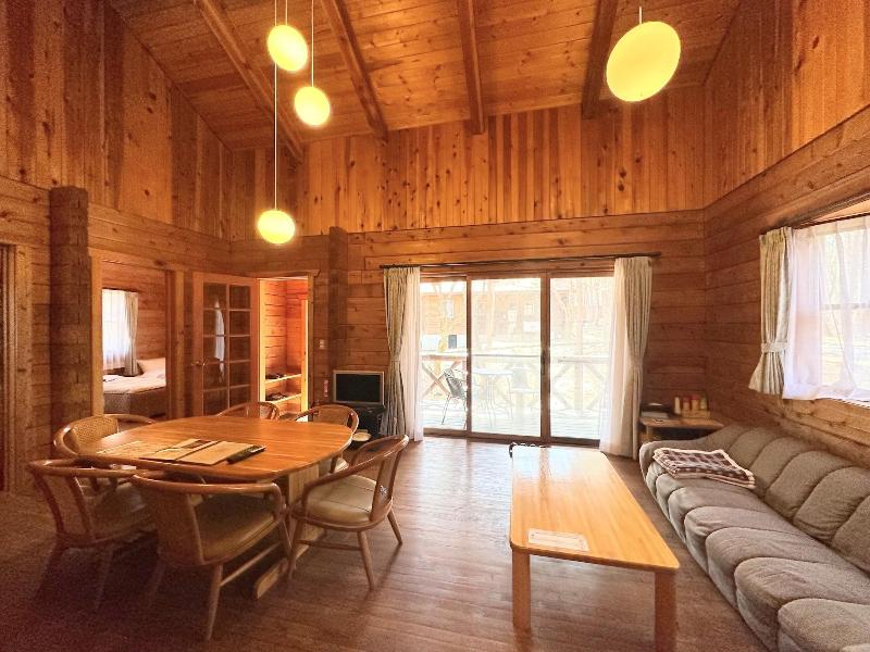 Holiday Villa Hotel & Resort Karuizawa image