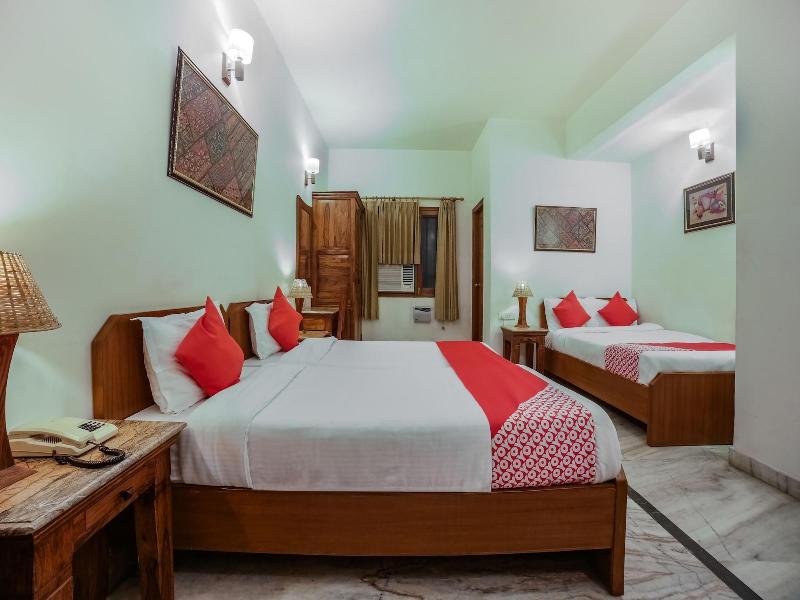 27041 Hotel Luna Rosa image