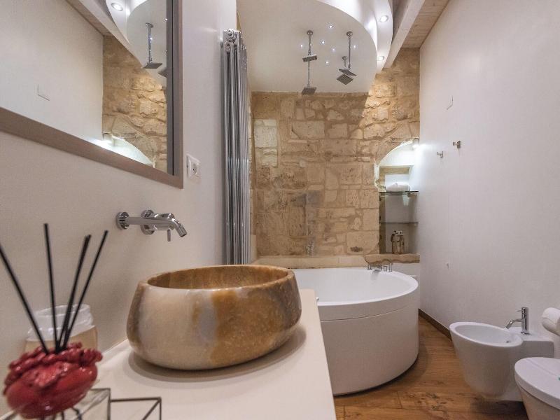 Le Nicchie Luxury Rooms image