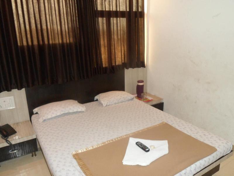 Hotel Sahyadree Lodging image