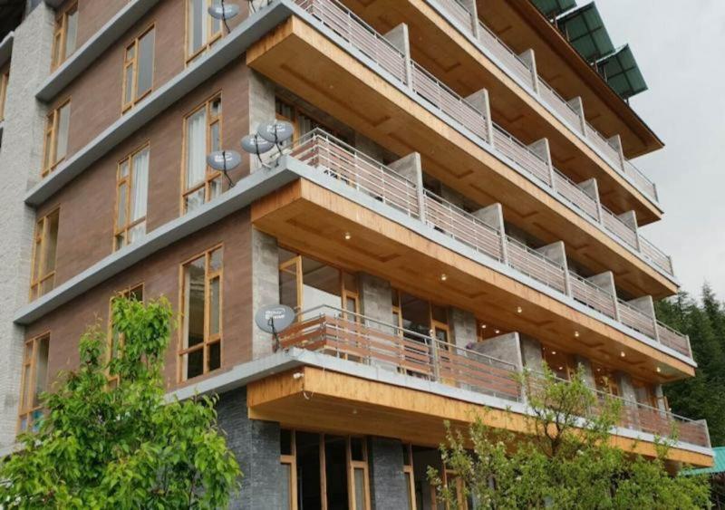 Gezellig Inn - Vardhan Hills image