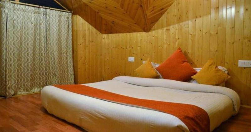 Gezellig Inn - Vardhan Hills image
