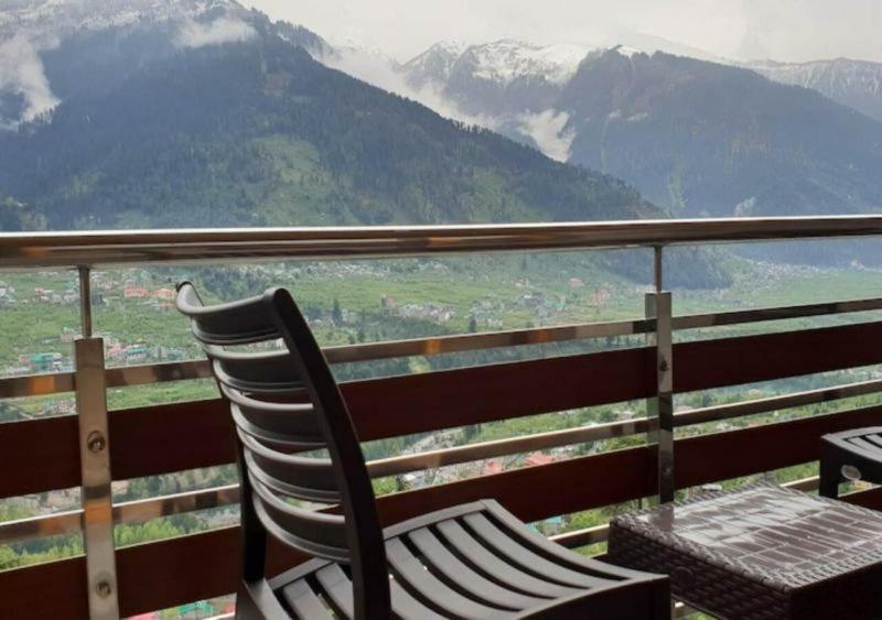 Gezellig Inn - Vardhan Hills image