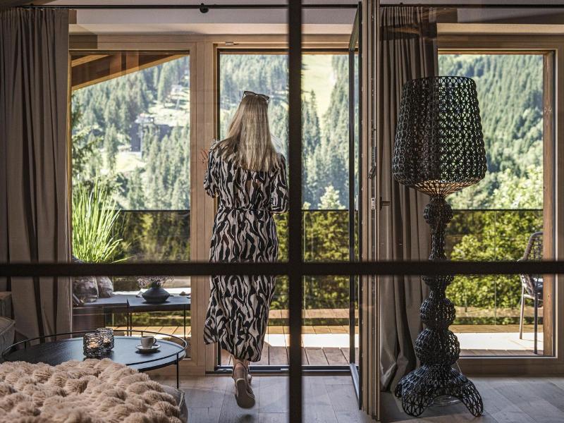 Hotel Bergkristall Zillertal image