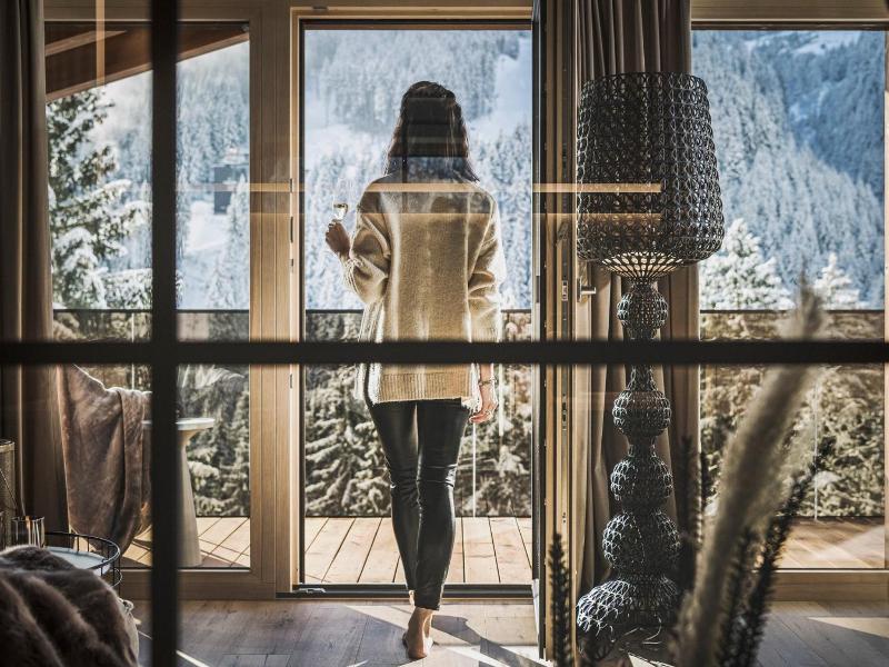 Hotel Bergkristall Zillertal image
