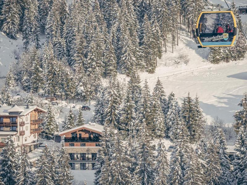 Hotel Bergkristall Zillertal image