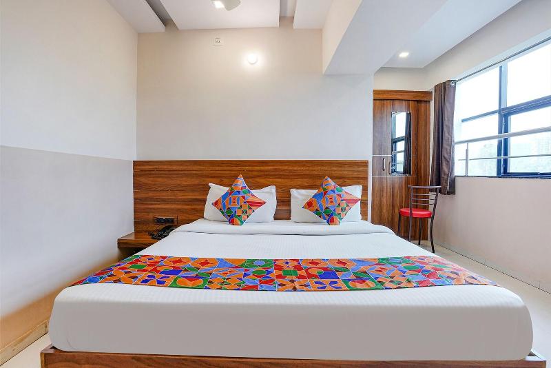 Fabhotel Paradise Inn image