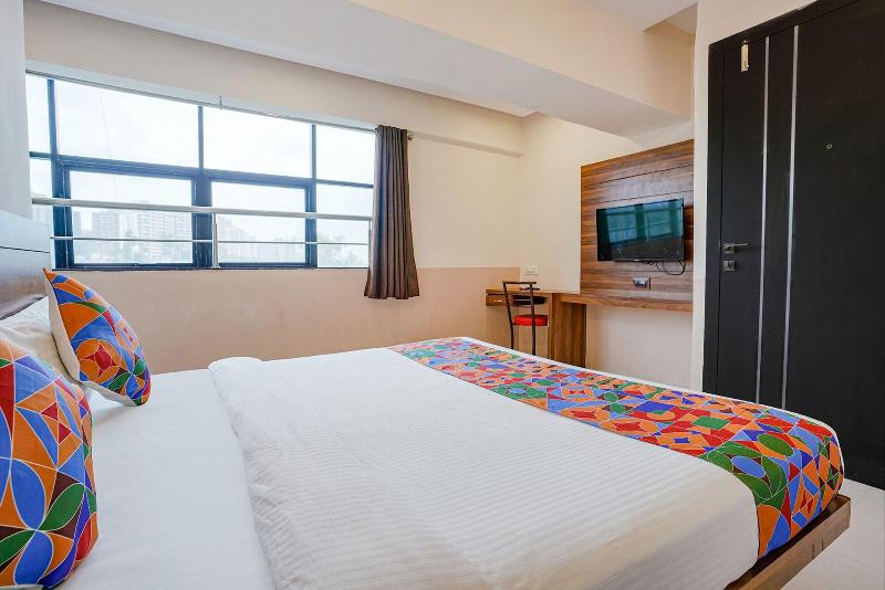 Fabhotel Paradise Inn image