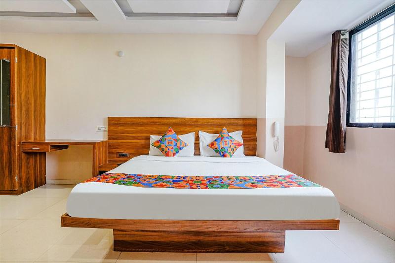 Fabhotel Paradise Inn image