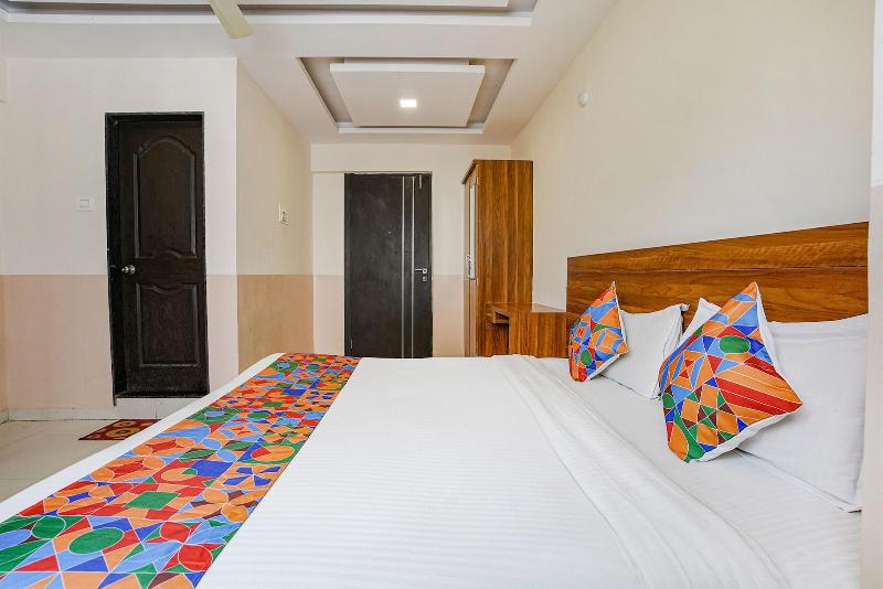 Fabhotel Paradise Inn image