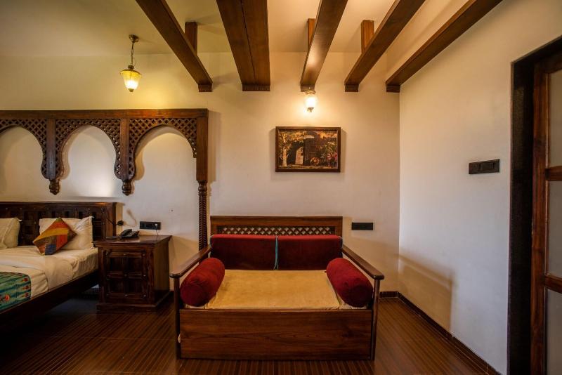 Malhar Machi Mountain Resorts image