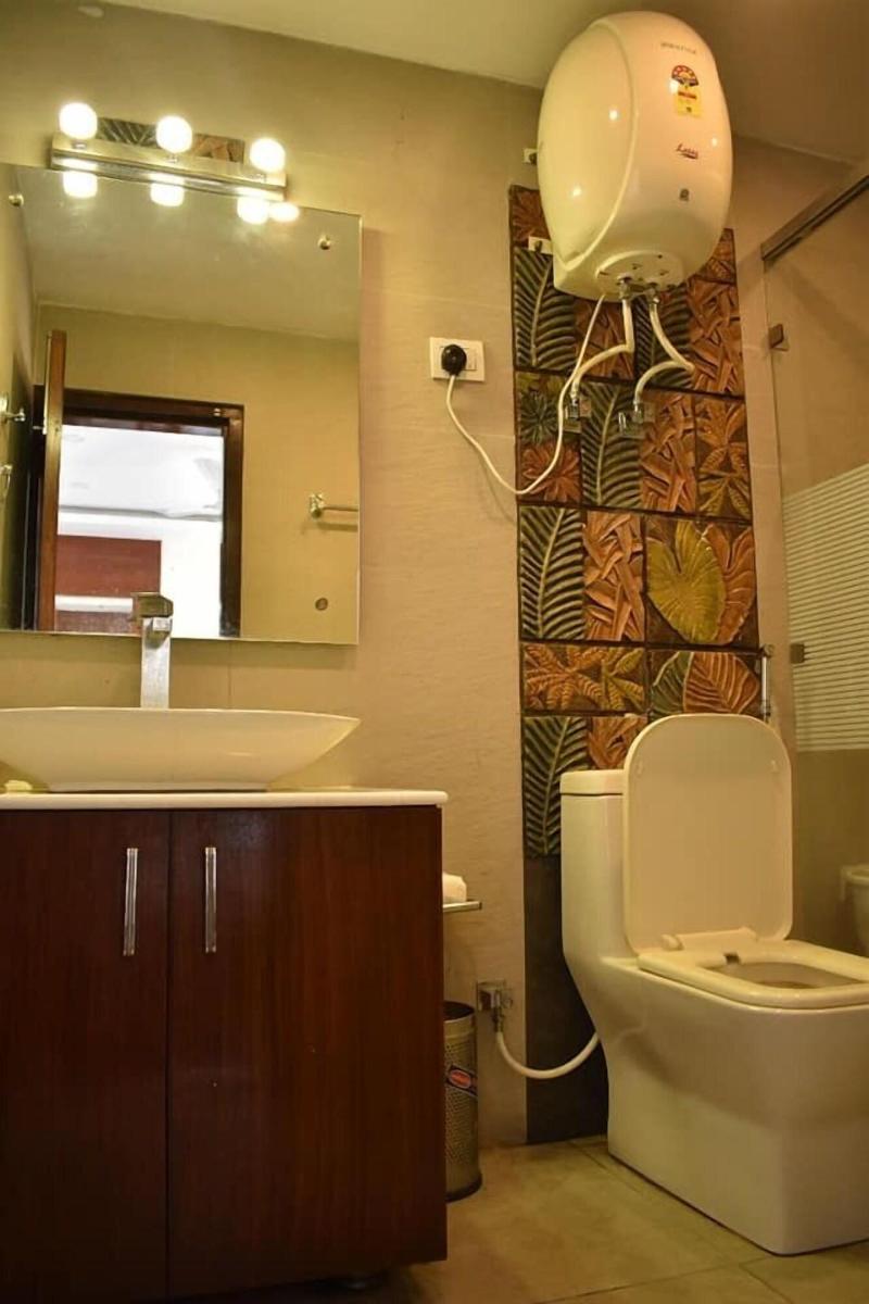 Lavish Inn image