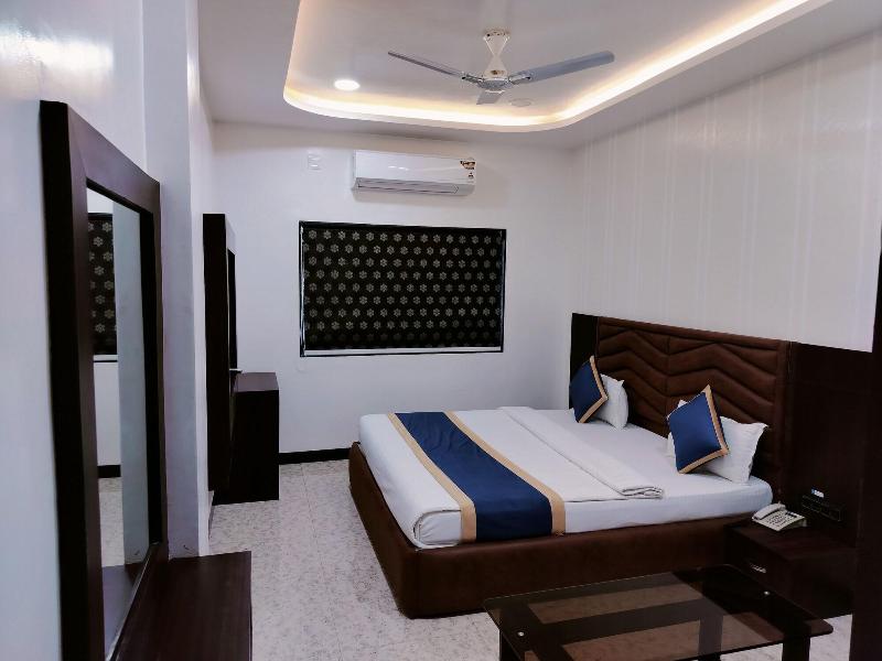 Hotel Om 5