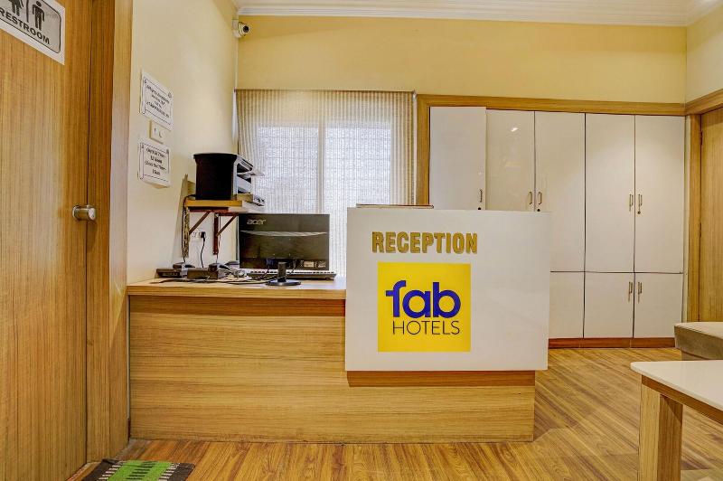 Fabhotel Heritage Palace image