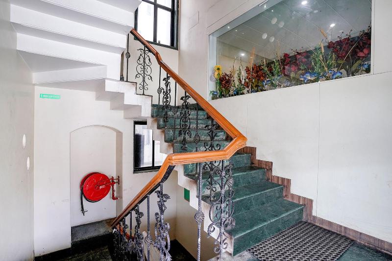 Fabhotel Heritage Palace image